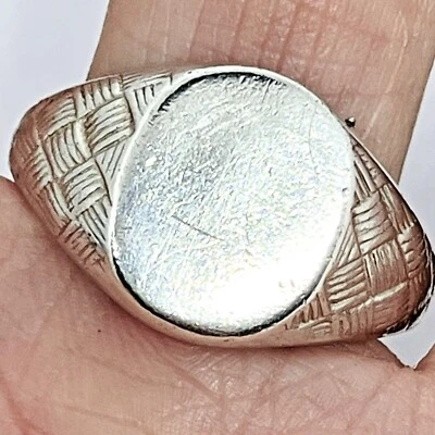 Anillo de sello Avon para hombre talla 10 escudo sin grabar inicial banda rara plata de ley Foto 1 de 4