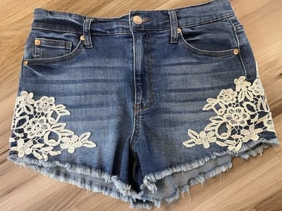 Pantalones Cortos Altar’d State Para Mujer 27/5 Denim Jeans Encaje Cortos Floral Crochet Boho Foto 1 de 4