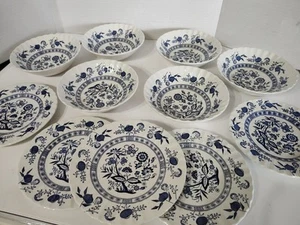 11 Meakin Ironstone CLASSIC BLUE NORIC  CEREAL BOWLS & PLATES - Picture 1 of 12