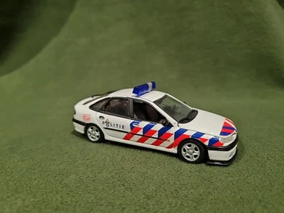VITESSE RENAULT LAGUNA POLITIE OLANDA NEW SCALA 1/43  - Immagine 1 di 4