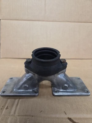 Yamaha Exciter 440 1976-1982 colector de admisión fabricante original sin puertos de aceite 85-13565-00-00  Foto 1 de 3