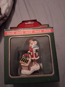 VINTAGE 1994 COCA-COLA TOWN SQUARE COLLECTION HOMEWARD BOUND ITEM# 64321 - Picture 1 of 2
