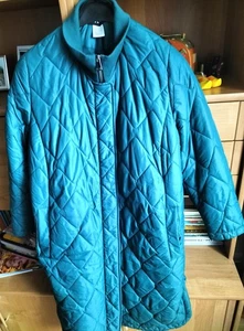 Langer Steppmantel tannengrün sara lindholm Gr. 46 - Bild 1 von 6