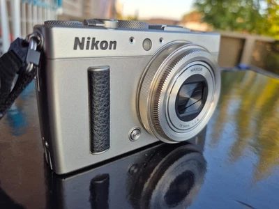 Nikon Coolpix A  - silber - - Bild 1 von 4