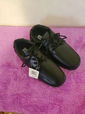 Josmo Boys' Basic Casual Dress Shoes Black Big Kid Size 4 School Shoes NWT - Image 1 of 4