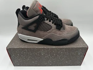 Talla 8.5 - Jordan 4 Retro Mid Taupe Haze Marrón Gamuza (DB0732-200) **USADO UNA VEZ** - Imagen 1 de 5