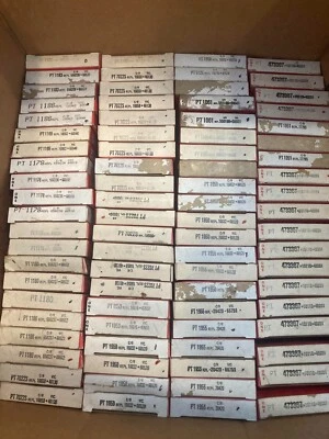 Lote de más de 100 sellos de aceite PTC Foto 1 de 2