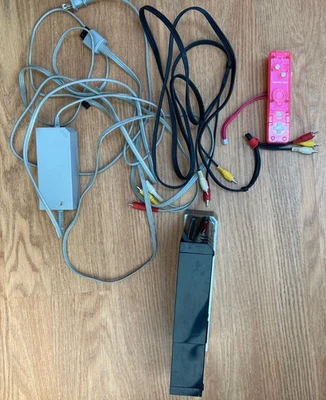 Consola Nintendo Wii RVL-001 (EE. UU.) 2006 negra y cargador - enciende - LEER Foto 1 de 4