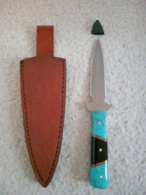 FACA BOTA AZUL TURQUESA PUNHAL CAÇA BOWIE FACA COM ESTOJO BAINHA SEM MARCA!! - Imagem 1 de 4