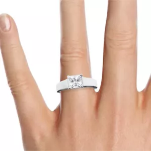 Anello di fidanzamento diamante 0,75 CT H/VS1 taglio principessa sposa oro bianco 14K - Foto 1 di 5
