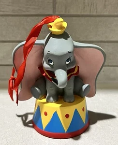 Dumbo auf Trommel H3 Ornament aus Disney Store - Bild 1 von 4