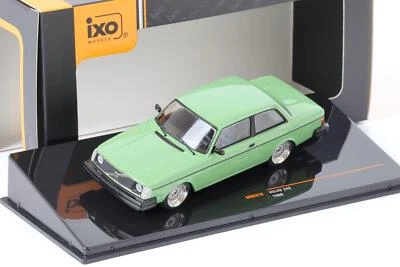 1:43 IXO Volvo 242 Personalizzato Verde 1980 - Immagine 1 di 3
