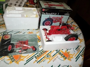 1939 Farmall F20 precision 1:16 #6 new with box booklet - Picture 1 of 9