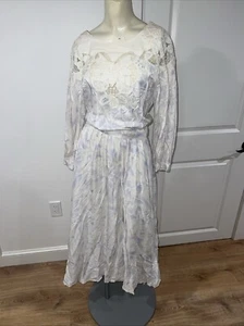 Vestido Nancy Johnson para mujer talla 6 marfil calce y acampanado encaje Battenburg - Imagen 1 de 8
