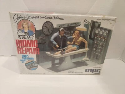 MPC Bionic Woman (Bionic Repair) Plastic Model Kit  1976 #1-0610 Sealed - Image 1 of 4
