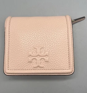 Tory Burch Thea Pebbled Leather Bifold Wallet In Pink Moon EXCELLENT Condition!! - Picture 1 of 10