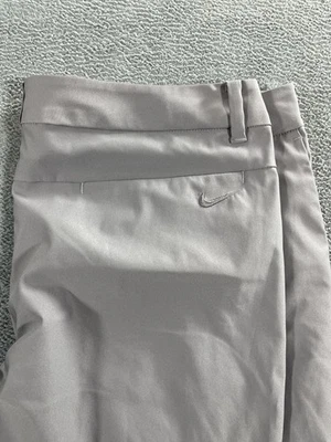 Pantalones Nike Mujer 10 Gris Dri-FIT Golf Pierna Recta Elastizados Atléticos 884934-036 Foto 1 de 4