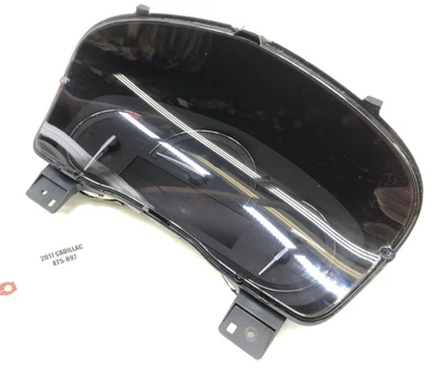 Cadillac XT5 2017 velocímetro OEM 98.548 millas. Foto 1 de 4