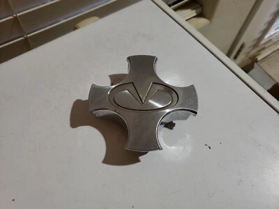 1991-1996 Infiniti G20 40342-78J00 tampa central de roda de fábrica OE 73630 #BX35 - Imagem 1 de 4