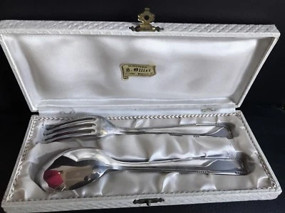 COUVERTS EN ARGENTERIE DANS LEUR COFFRET d'ORIGINE  pour NAISSANCE, BAPTEME - Photo 1/3