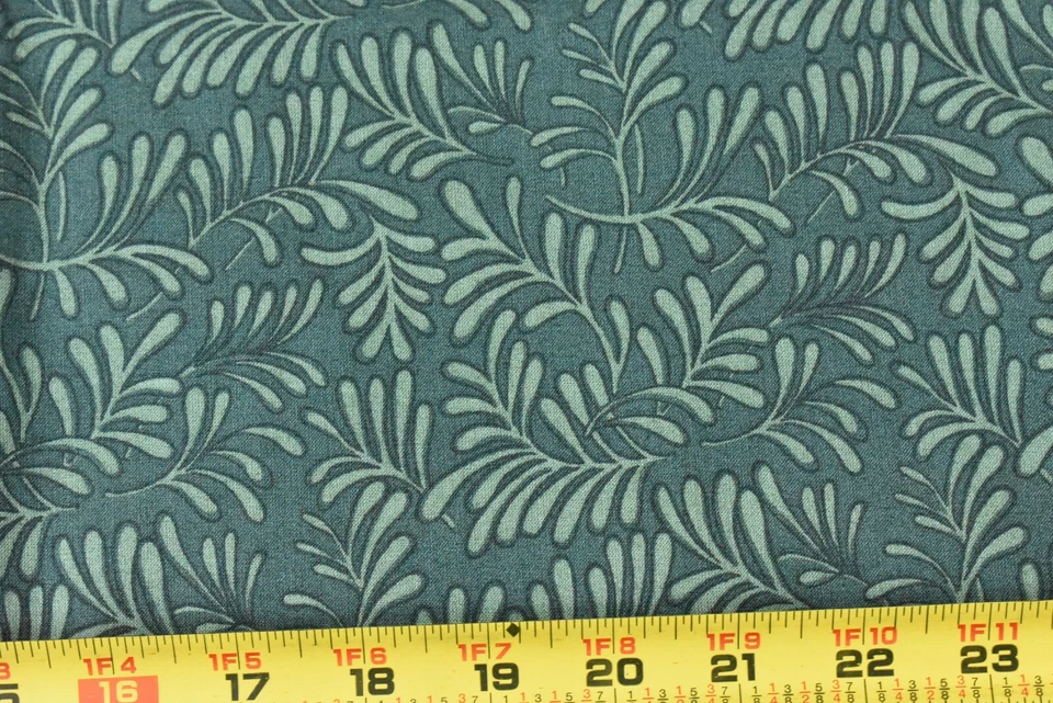 24" Long, Green Ferns on Dark-Green Cotton, Thimbleberries/Laura's Garden,P4609 - Image 1 of 4