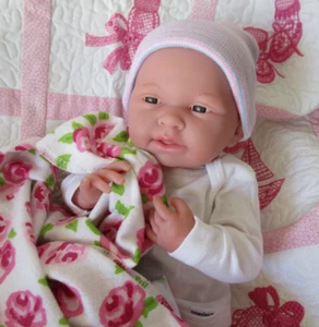 Berenguer Boutique DOLL, 15.5" Realistic Soft Body La Newborn Doll EXTRAS - Picture 1 of 19
