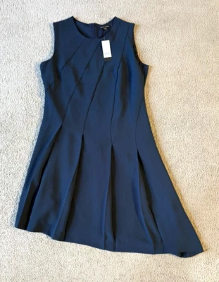 Nuevo con etiquetas Vestido Banana Republic Azul Marino Sin Mangas Dobladillo Asimétrico - Talla 14 Foto 1 de 4