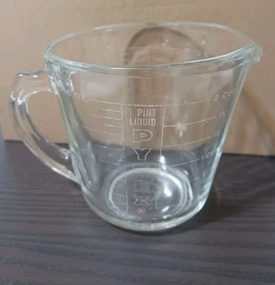 Copo de medição Pyrex antigo líquido capacidade 2 xícaras vidro cabo D 516.            - Imagem 1 de 4