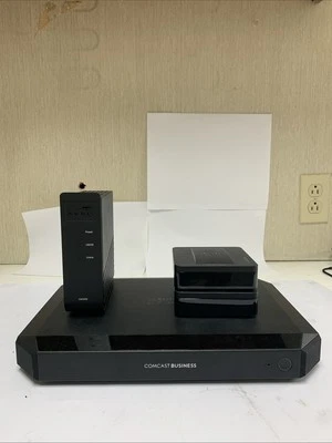 (Lot Of 4) Cisco, Comcast, And Arris Wi-Fi Routers. (NOT TESTED)  - Image 1 of 4