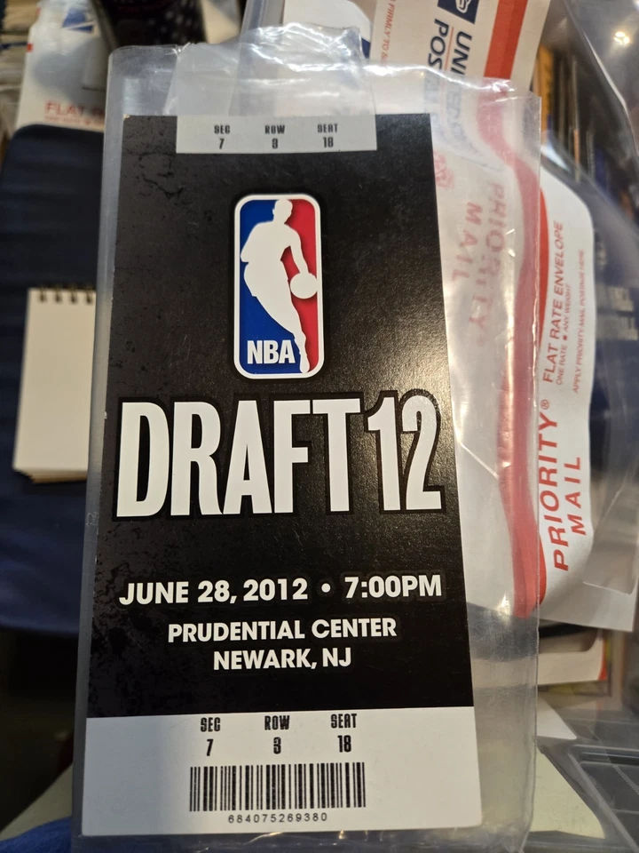Boleto del draft de la NBA Anthony Davis Newark NJ CENTRO PRUDENCIAL RARO Foto 1 de 4