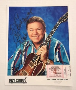 Roy Clark Hand Signed Photo 8X10 Country Music Singer HEE HAW 1991 Ticket Stub - Picture 1 of 9