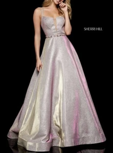 Sherri Hill  Sleeveless    Formal Dress Size 6 Gold . Style 52124 - Picture 1 of 6