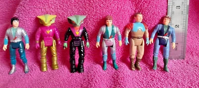 6 FIGURAS DE ACCIÓN DE COLECCIÓN TYCO DINO-RIDER Foto 1 de 3