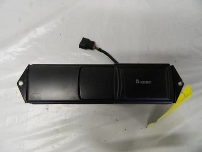 Audio Equipment Radio VIN M 8th Digit Remote CD Changer Fits 96-05 JETTA 1806262 - Image 1 of 4