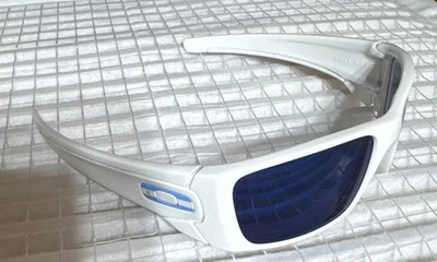 Oakley Country Flag Argentina Fuel Cell Polished White 🇦🇷 Icons / Ice Iridium - Image 1 of 4