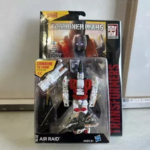 Transformers Generations Combiner Wars Deluxe Air Raid Aerialbots Superion - Picture 1 of 4