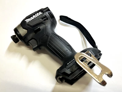 Makita TD173DZ Impact Driver TD173DZB Black 18V 1/4 Brushless Tool Only Japan - Image 1 of 4