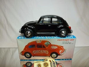 VINTAGE PLASTIC VW VOLKSWAGEN BEETLE - LOVE BUG - BLACK L28.0cm - GOOD IN BOX - Imagen 1 de 9