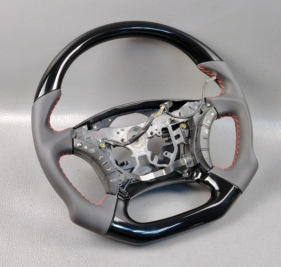 Toyota Land Cruiser 100 4RUNNER Lexus GX470 LX470 PIANO BLACK STEERING WHEEL - Image 1 of 4