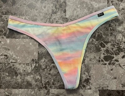 NUEVO CON ETIQUETAS BRAGAS TANGA VICTORIA'S SECRET ROSA XL AMARILLO AZUL SUNSET OMBRE PUNTO ACANALADO Foto 1 de 4