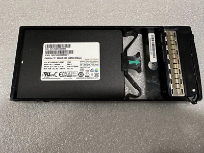 HPE Nimble Storage 960GB SATA 6G 2.5" SSD + Caddy Q8F86B para matriz serie AF/HF Foto 1 de 4