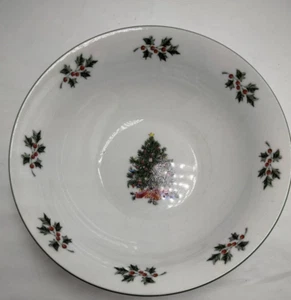 Gibson Bowl Christmas Tree Noel Morning Cereal Holly Green Trim - Picture 1 of 3