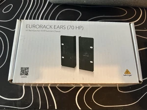 Behringer Eurorack Ears Model D (70 HP) - Zubehör für Eurorack Synthesizer - Bild 1 von 2