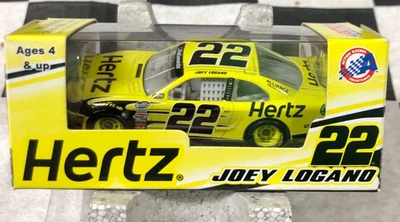 Mustang #22 2013 Joey Logano *Hertz* Penske 1/64 diecast N223865HEJL Foto 1 de 3