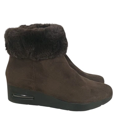 Botines DKNY Gamuza Abri Cuña con Borde de Piel Sintética Marrón Para Mujer Talla 11 Foto 1 de 4