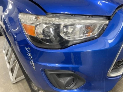 Used Right Headlight Assembly fits: 2015 Mitsubishi Outlander sport halogen Righ - Image 1 of 4