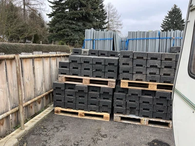 bauzaun sichtschutz aus Metall  - Bild 1 von 4