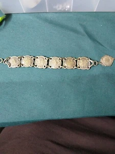 Metal Bracelet - Picture 1 of 8
