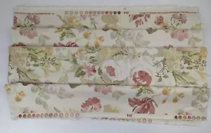 P Kaufmann Fabric Floral Design Stain Repellent Finish Printed in The USA 3.35m - Picture 1 of 4