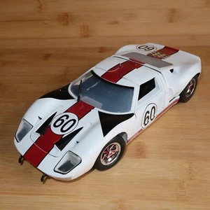 Ford GT40 Eagle's Race 1966 Le Mans Universal Hobbies escala 1/18 modelo de coche - Imagen 1 de 13